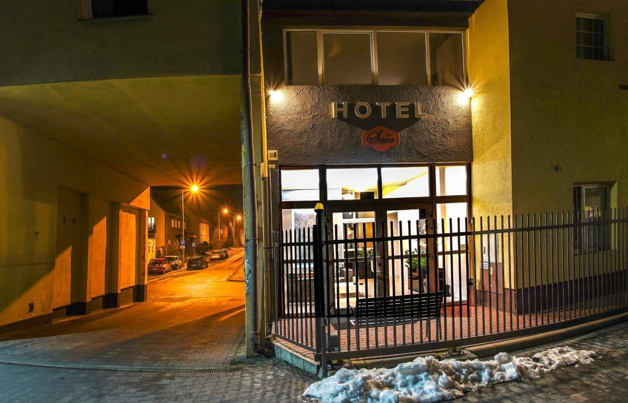 Hotel Sara Kolo  Bagian luar foto